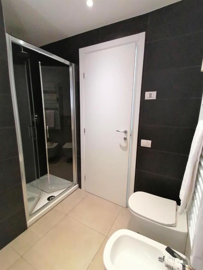 Guesthouse Tree Rooms Modern Бергамо Экстерьер фото